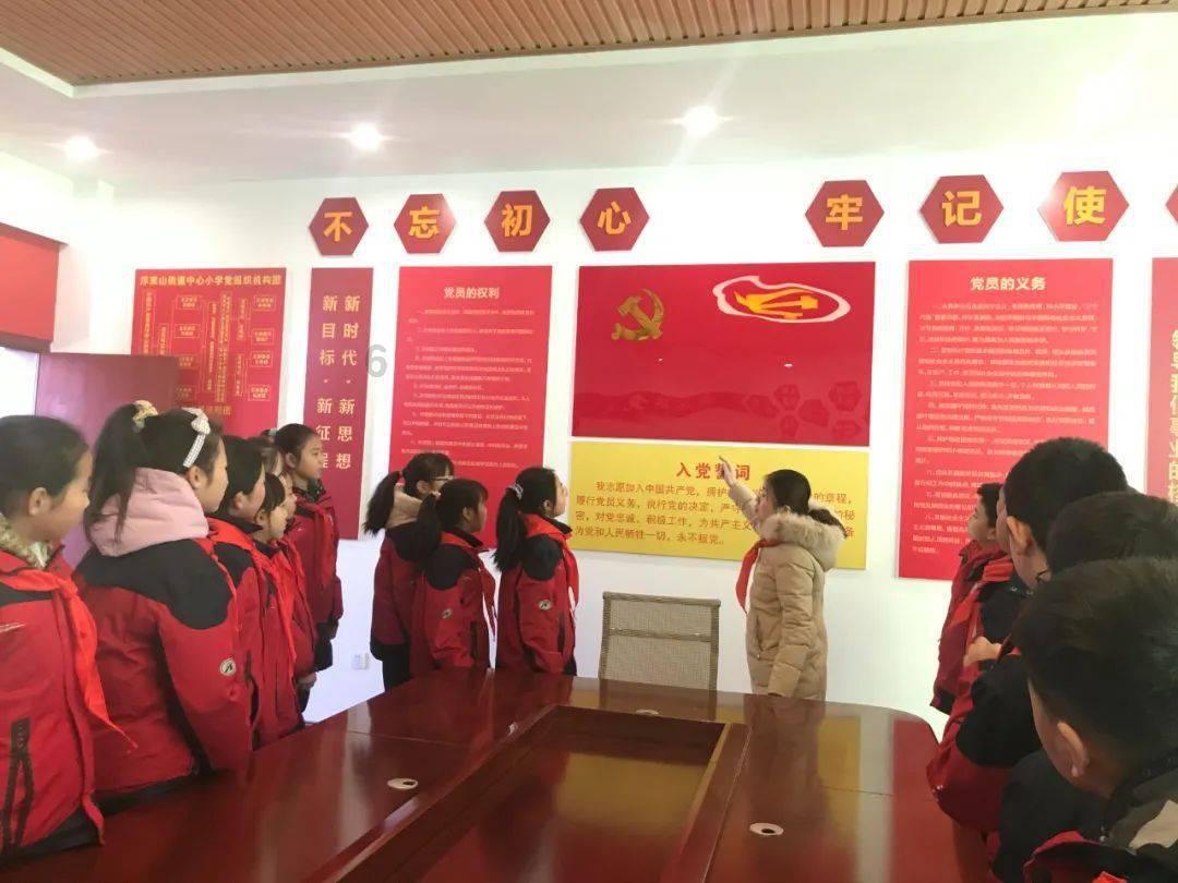 红楼梦第一美女乐韵，辞演王熙凤成就邓婕，最后下场很悲惨